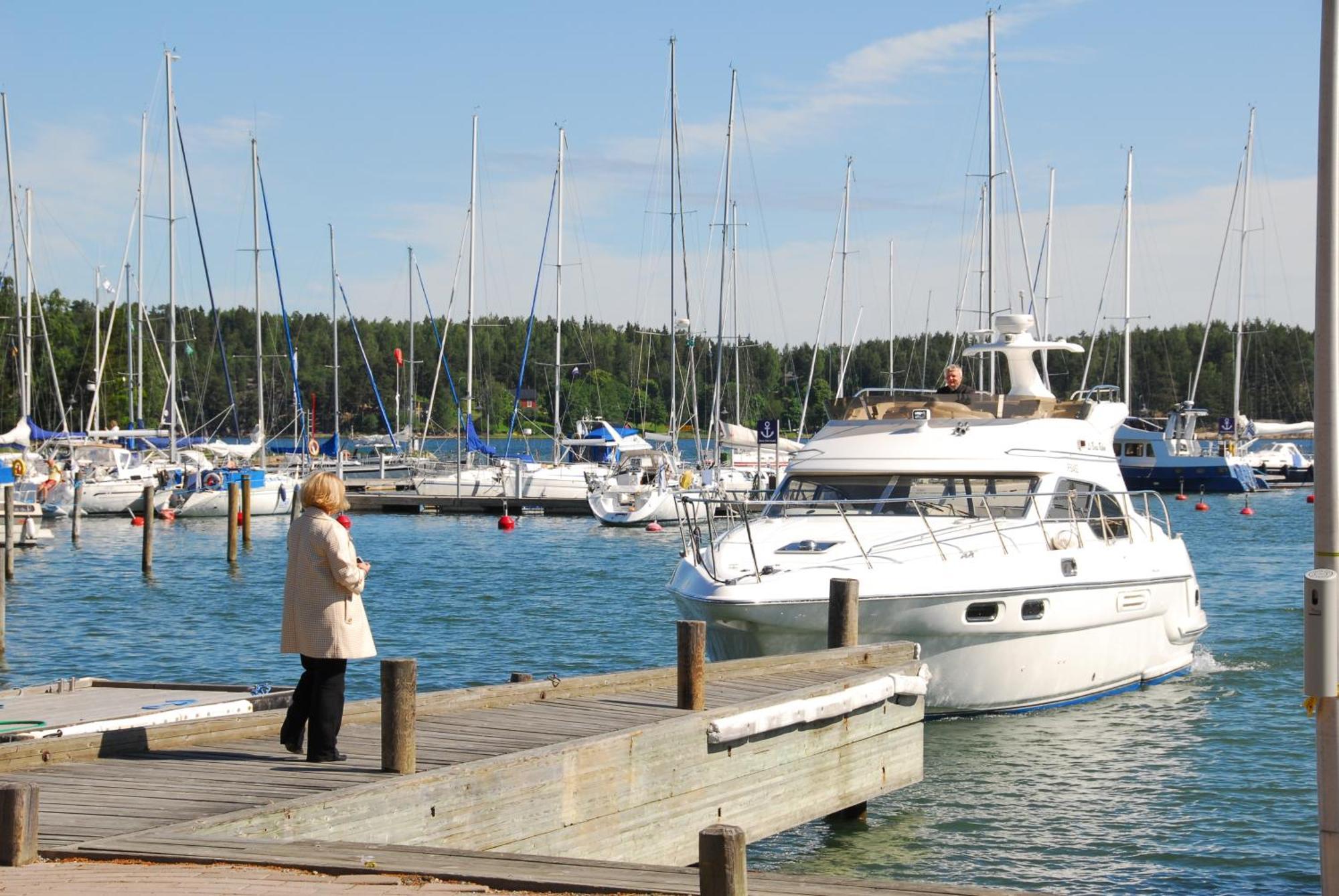 Hotel Strandbo Nauvo Exterior photo